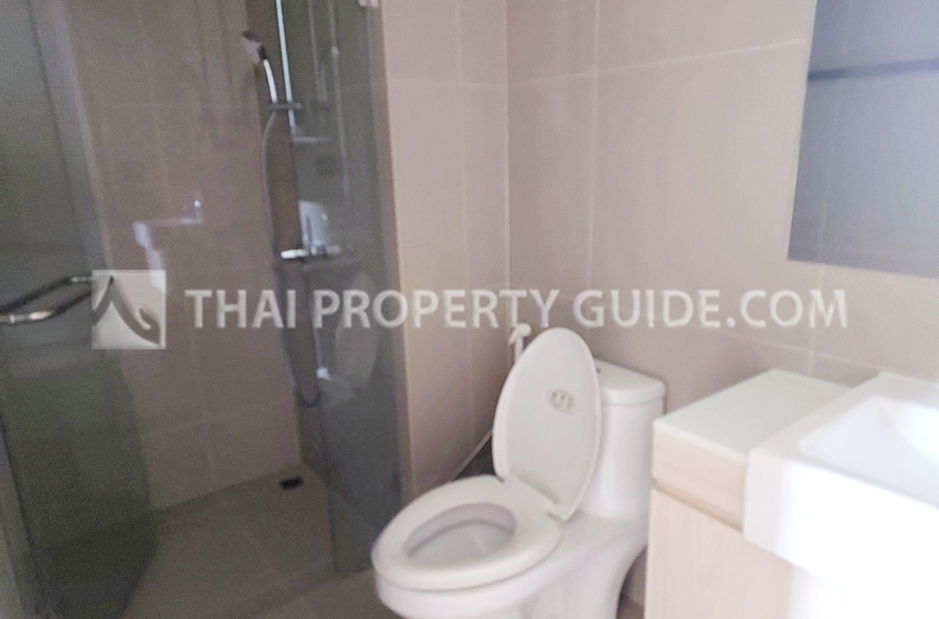 Condominium in Sukhumvit : Noble Recole Sukhumvit 19 